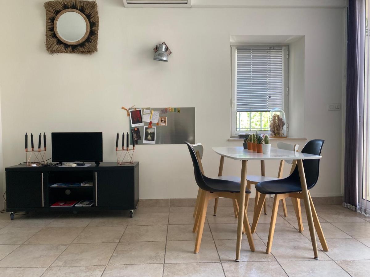 Le Loft Patio, Au Coeur Du Village Saint-Rémy-de-Provence Exteriör bild